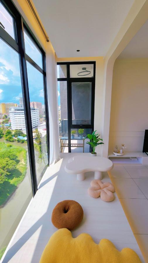Skypool With Seaview 8Pax Beacon Executive Suites - Georgetown City Centre - 3Km To Komtar Exteriér fotografie
