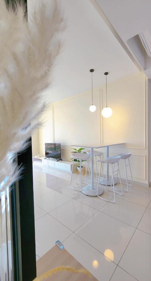 Skypool With Seaview 8Pax Beacon Executive Suites - Georgetown City Centre - 3Km To Komtar Exteriér fotografie